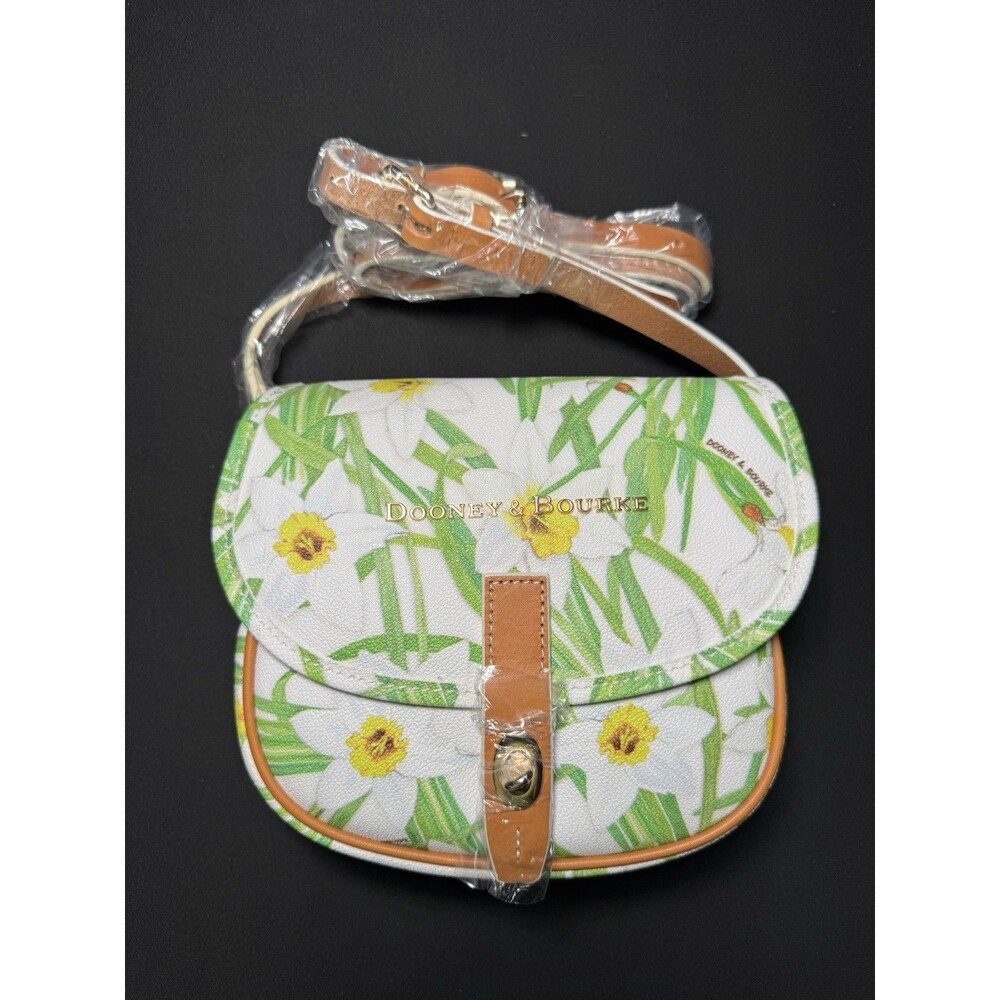 NEW Dooney & Bourke White Flower Crossbody Field Bag Daffodil Turnlock
